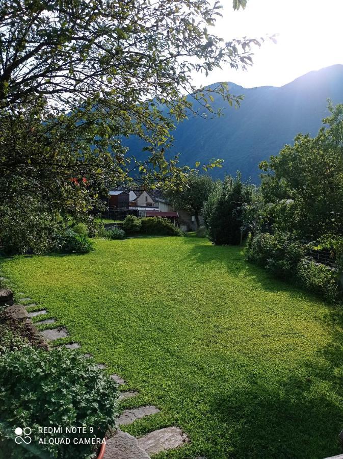 Апартаменти Il Giardino Segreto Beura Екстер'єр фото